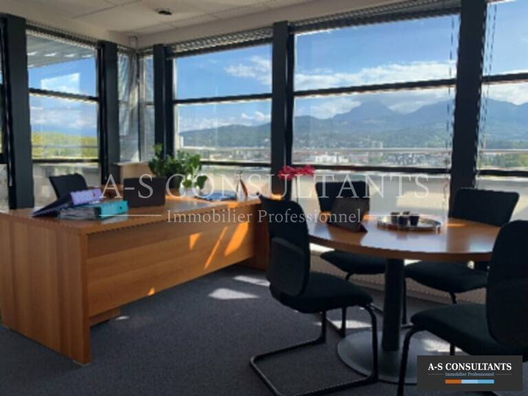 BUREAUX A LOUER — photo 1