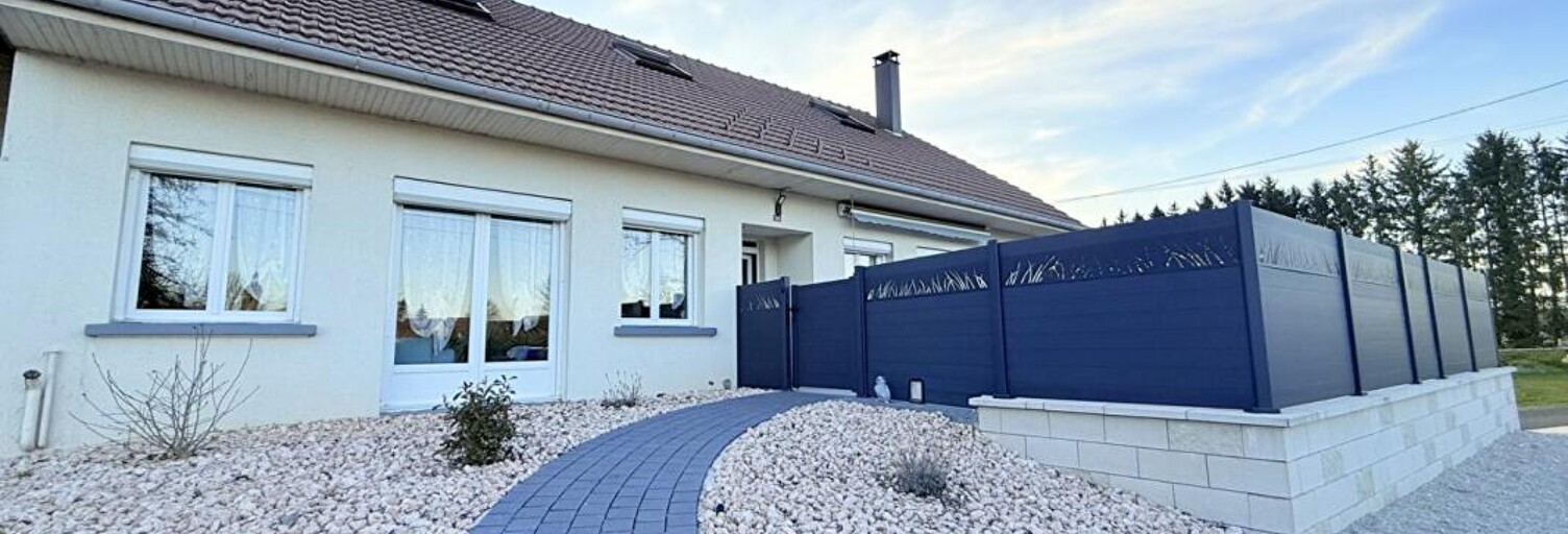 Maison 8 Pièces 200 m² à vendre à Vercel-Villedieu-le-Camp (25530)