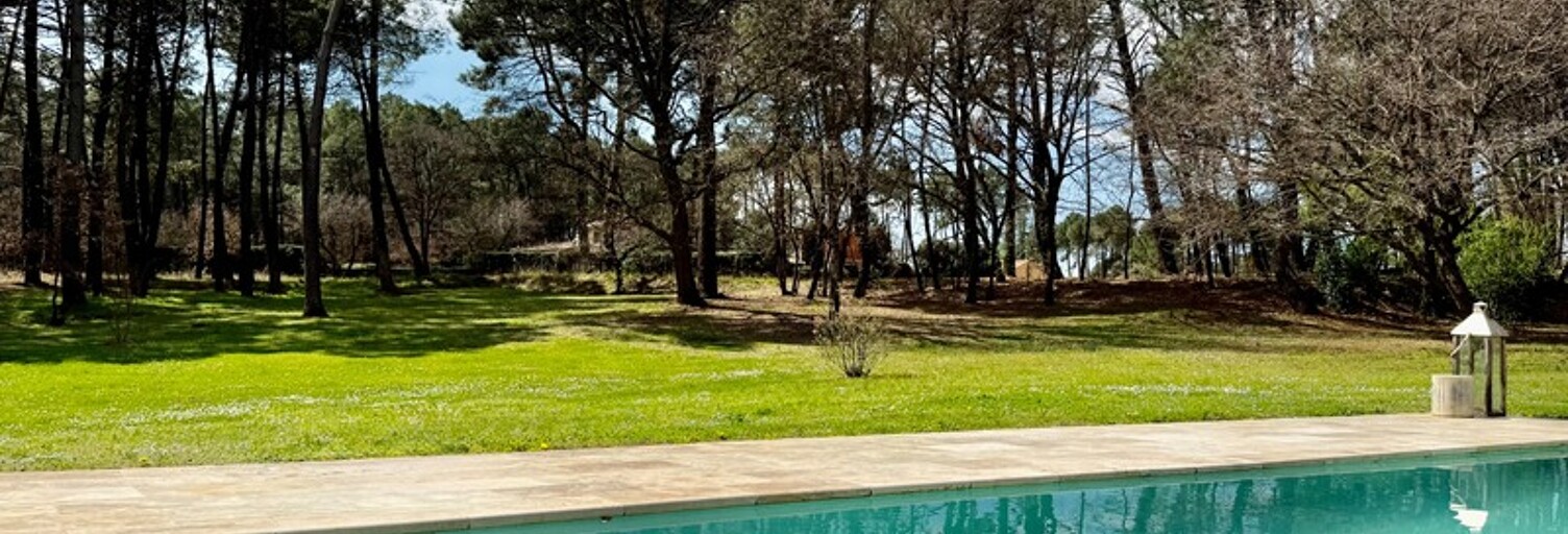 Maison 6 Pièces 222 m² à vendre à Roussillon (84220)