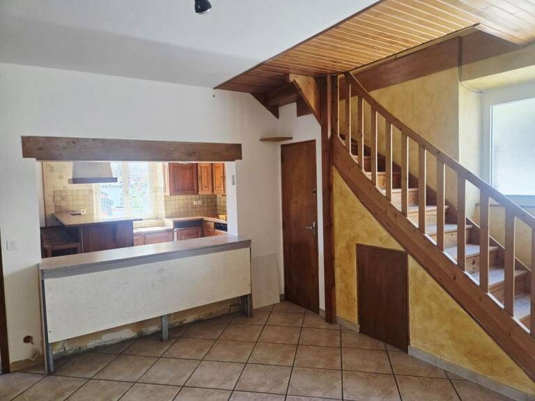 Maison T6 – 120 m² – 4 chambres – 10 min de Mende — photo 1