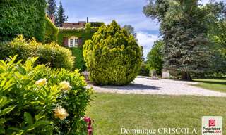 Maison 12 Pièces 300 m² à vendre à Tourves (83170)