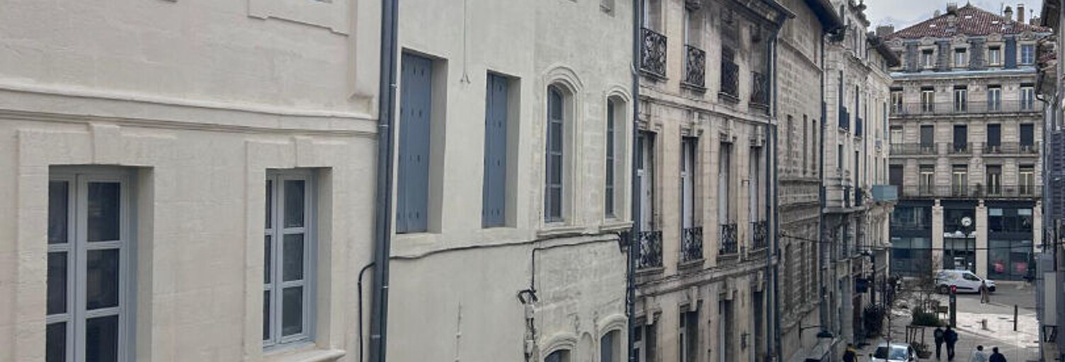 Immeuble  193 m² à vendre à Avignon (84000)
