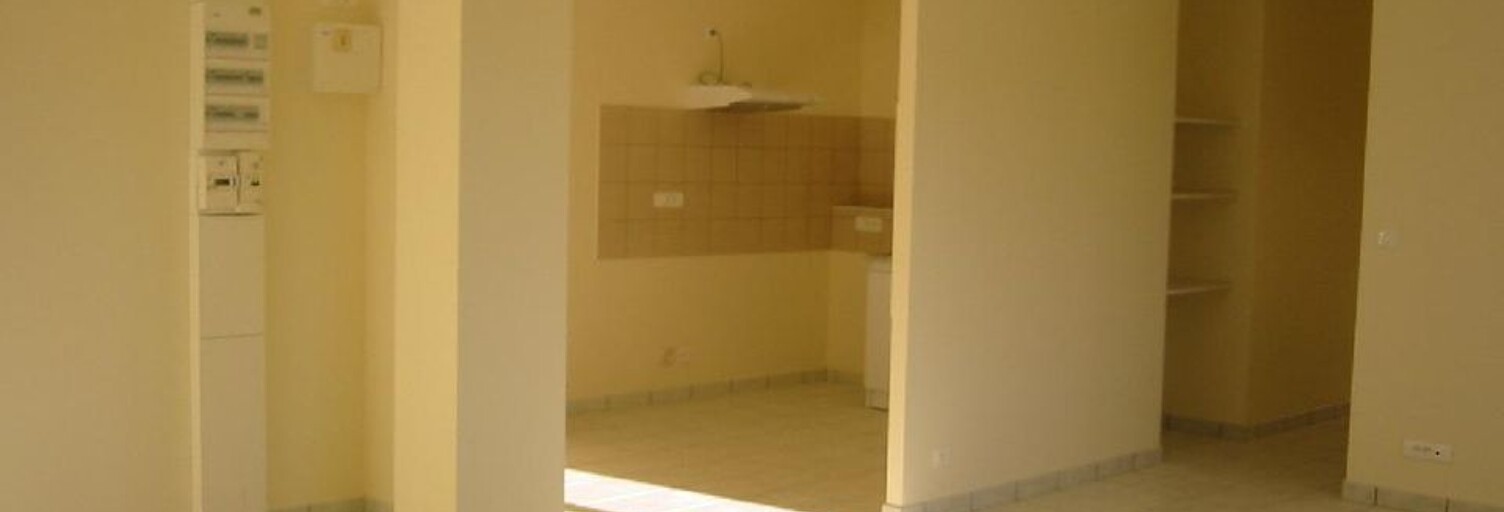 Appartement 3 Pièces 77 m² à louer à Leyme (46120)