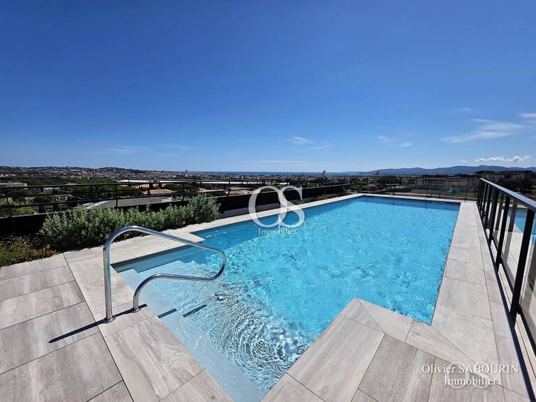 T3 dans résidence avec Piscine,  vue Mer — photo 1