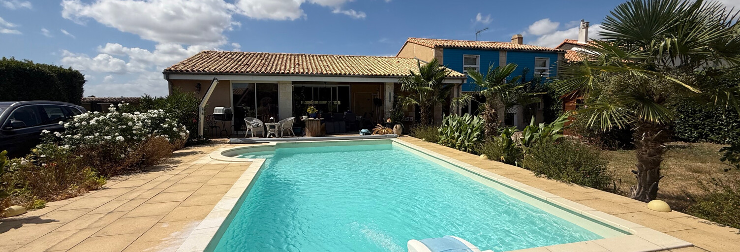 Maison 7 Pièces 158 m² à vendre à Benet (85490)