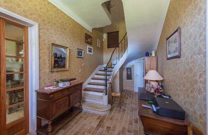 Bastide XVIIIème et son vignoble dans le Luberon — photo 2
