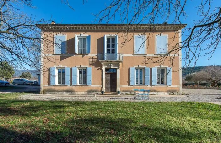 Bastide XVIIIème et son vignoble dans le Luberon — photo 4