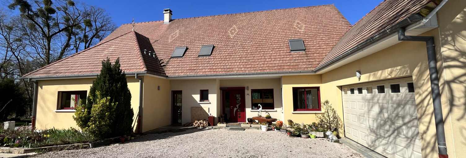 Maison 10 Pièces 370 m² à vendre à Dijon (21000)