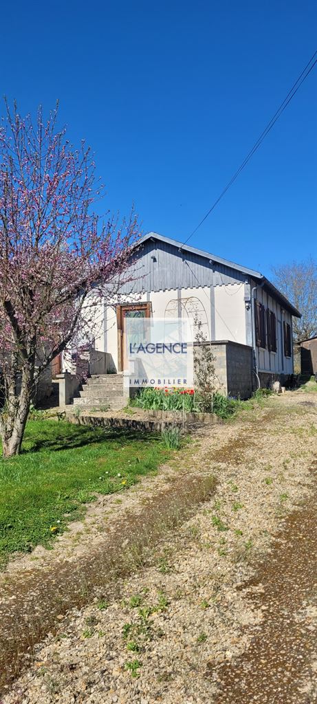 Villa / Maison 4 pièces  à vendre Fismes 51170