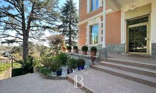 Maison 8 Pièces  m² à vendre à Neyron (01700)