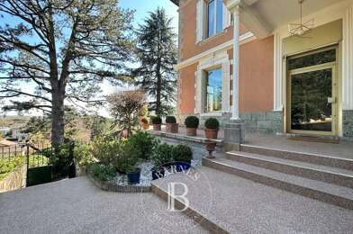 Maison 8 pièces 1490000 €