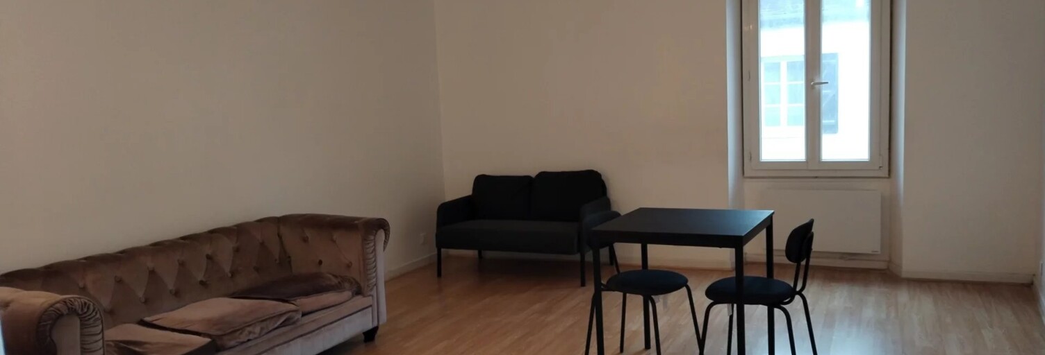 Immeuble  124 m² à vendre à Lorrez-le-Bocage-Préaux (77710)