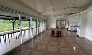 Immeuble  276 m² à vendre à Matoury (97351)