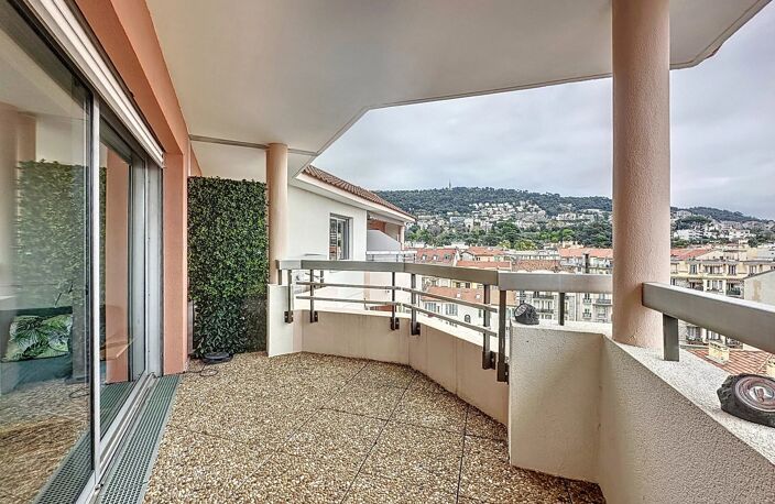 F5/ DUPLEX. NICE LE PORT / TERRASSE VUE MER / DERNIER ETAGE — photo 3