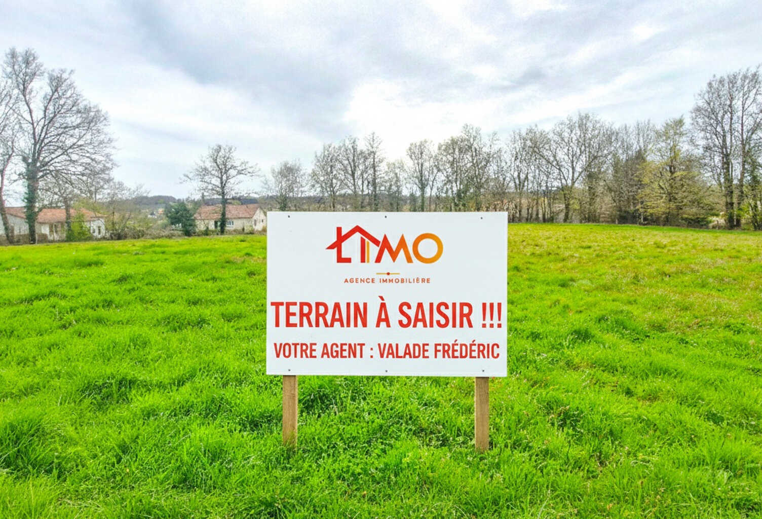 Terrain constructible avec CU opérationnel d'une surface de — photo 1