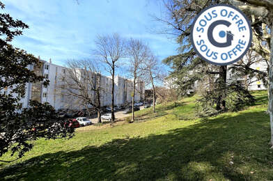 Appartement 4 pièces 260000 €