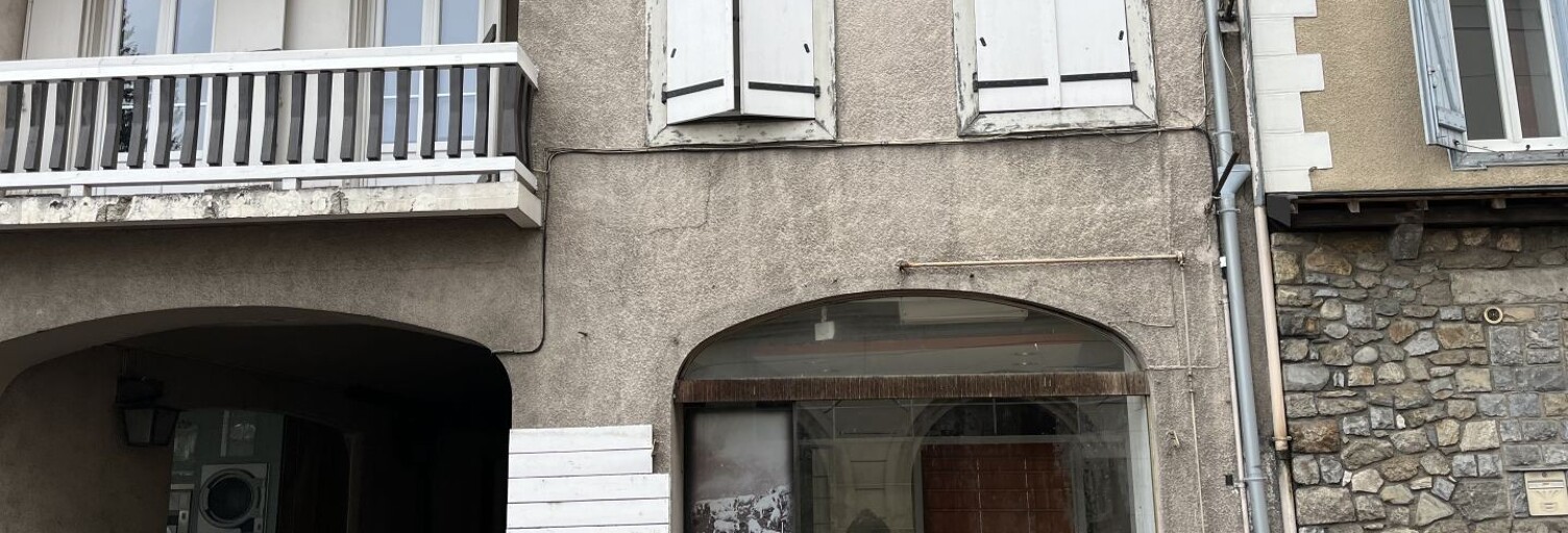 Commerce  29 m² à vendre à Ax-les-Thermes (09110)