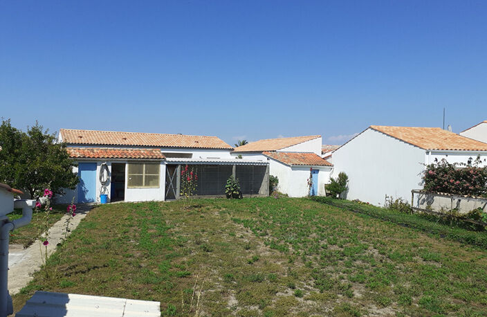 Belle villa familiale à deux pas du port - Grand terrain et dépendances — photo 4