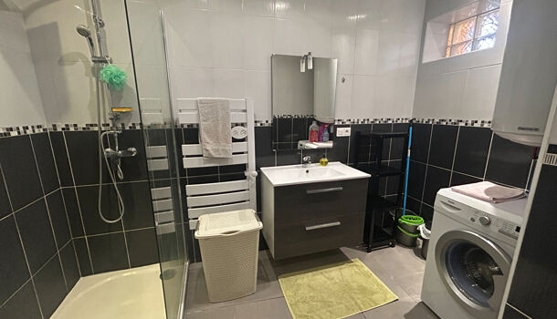 Appartement 2 pièces  à louer Vauvert 30600