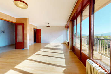 Appartement 4 pièces 148000 €