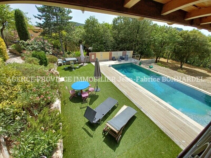Villa / Maison  T6 à vendre Saint-Paul-Trois-Châteaux 26130
