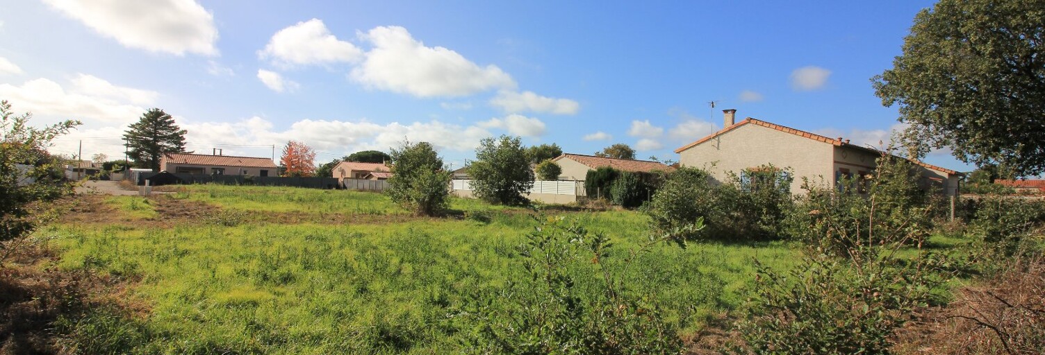 Terrain  851 m² à vendre à Vernet (31810)