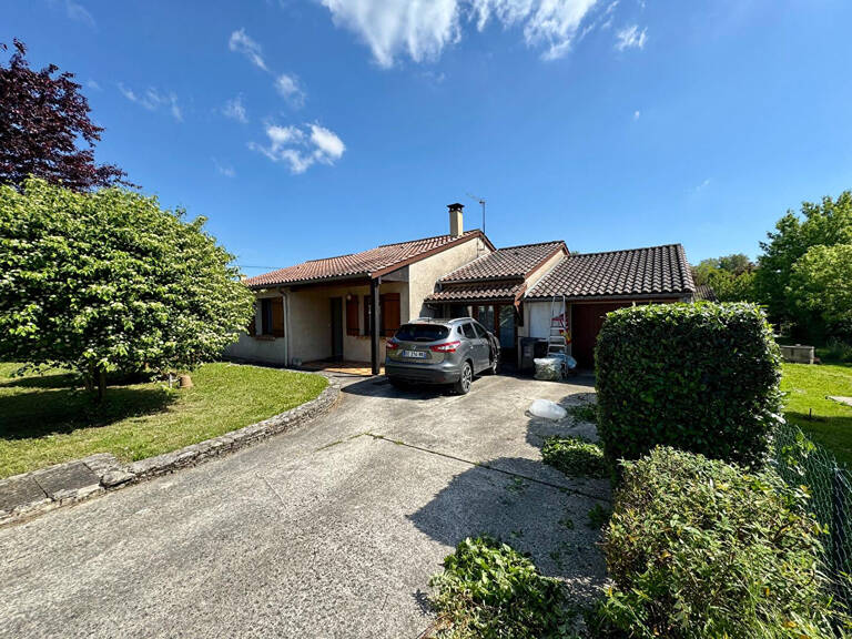 Maison de plain-pied située à Villeneuve sur Lot — photo 1