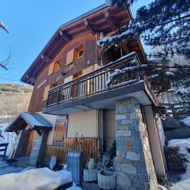 Maison 6 pièces 1396000 €