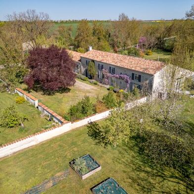 Maison 11 pièces 436995 €