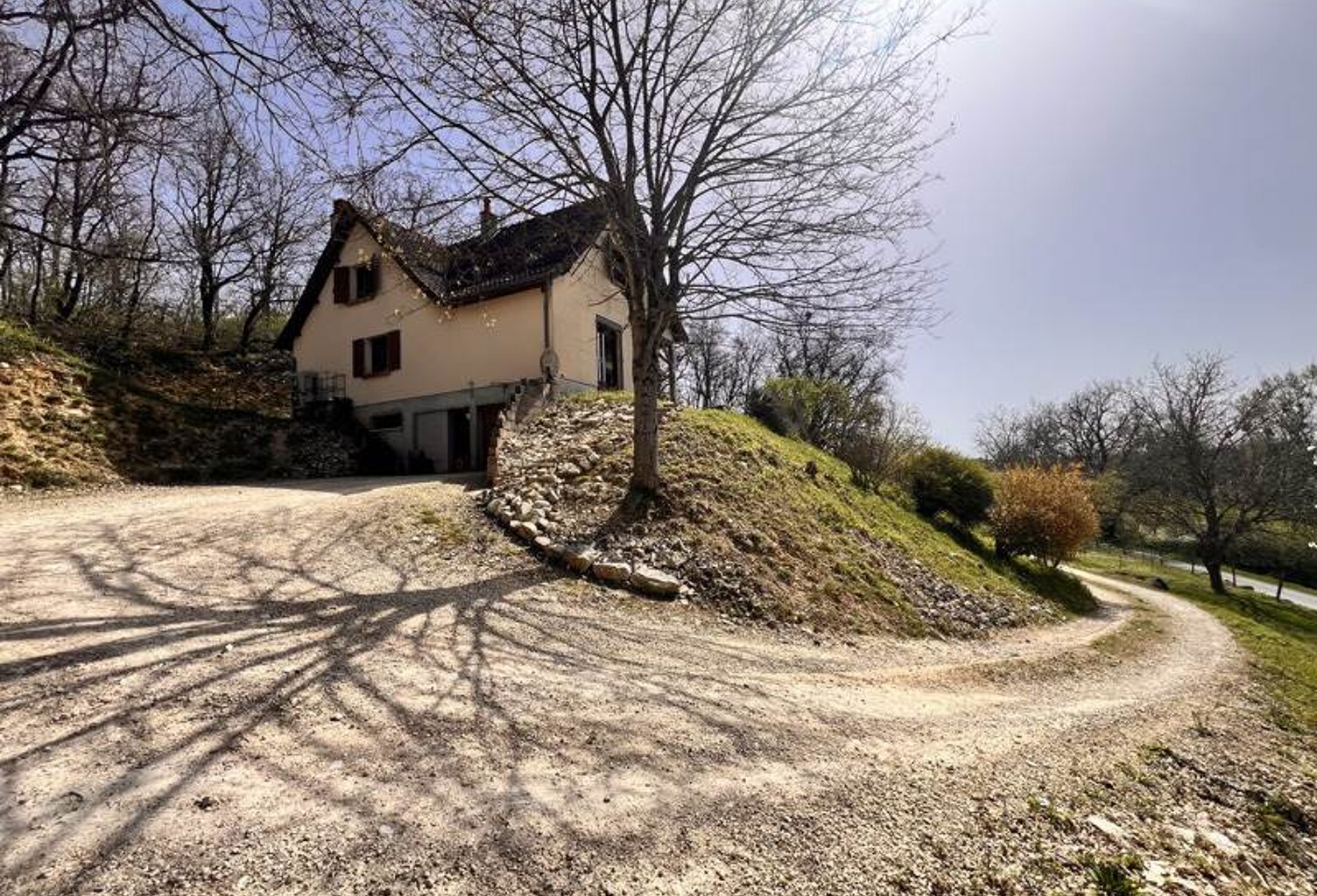 Pavillon de 7 pièces principales — photo 1