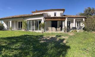 Maison 8 Pièces 205 m² à vendre à Le Plan-de-la-Tour (83120)