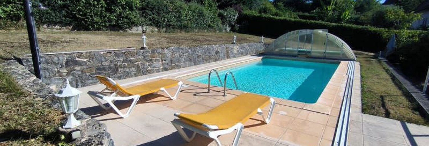 Maison 7 Pièces 188 m² à vendre à Saint-Laurent-les-Tours (46400)