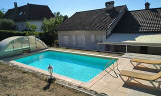 Maison 7 Pièces 188 m² à vendre à Saint-Laurent-les-Tours (46400)