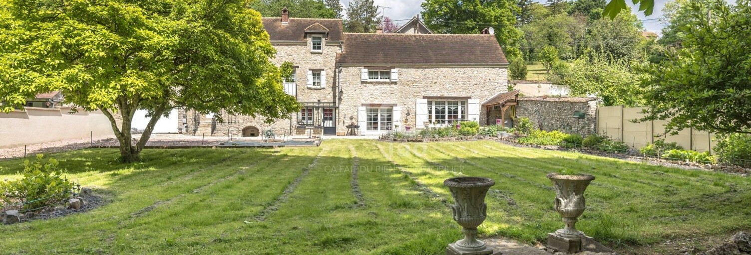 Maison 8 Pièces 185 m² à vendre à Guerville (78930)