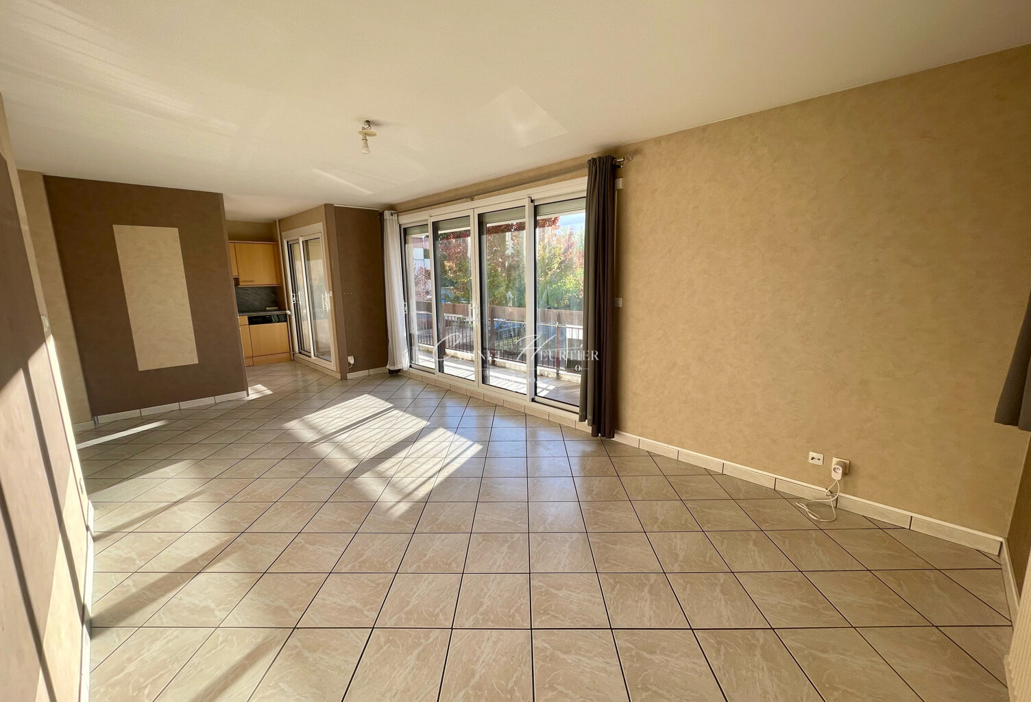 ECHIROLLES Appartement t5 Résidence du château — photo 1