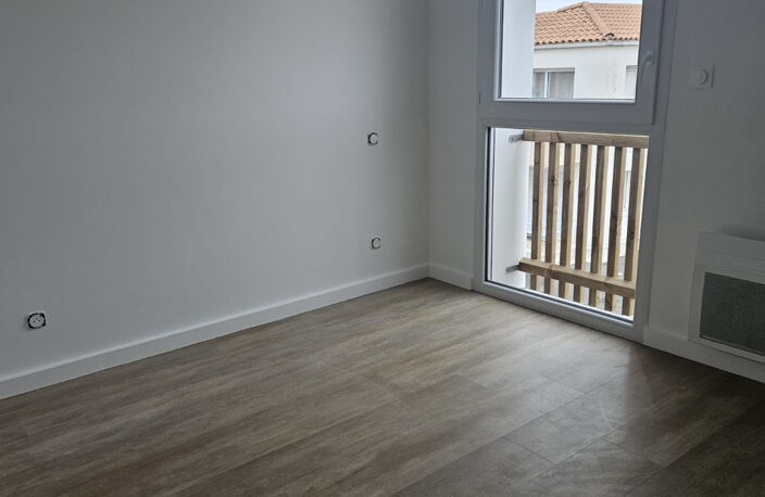 APPARTEMENT T3 de 69,30 m2 - LES SABLES D'OLONNE (85100) — photo 3