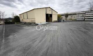 Local industriel  300 m² à louer à Brive-la-Gaillarde (19100)