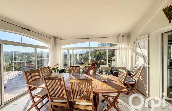 Villa 4 chambres - T2  Sainte-Lucie de Porto-Vecchio — photo 3