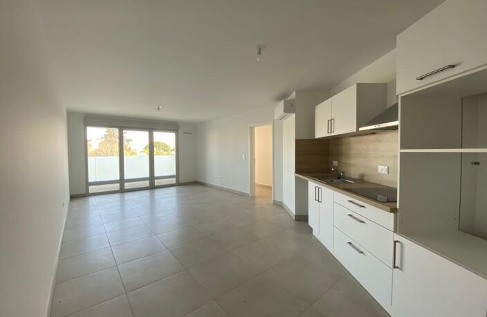 Appartement 4 pieces, 96 m2, balcon et stationnement — photo 3