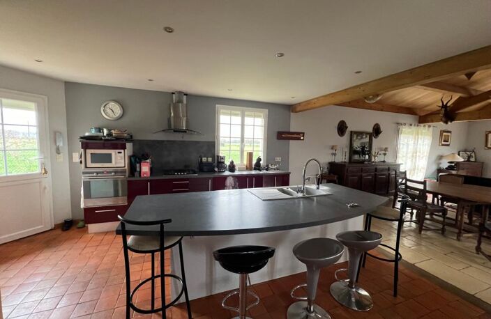 Maison À Vendre MEURSAC 5 pièces — photo 4