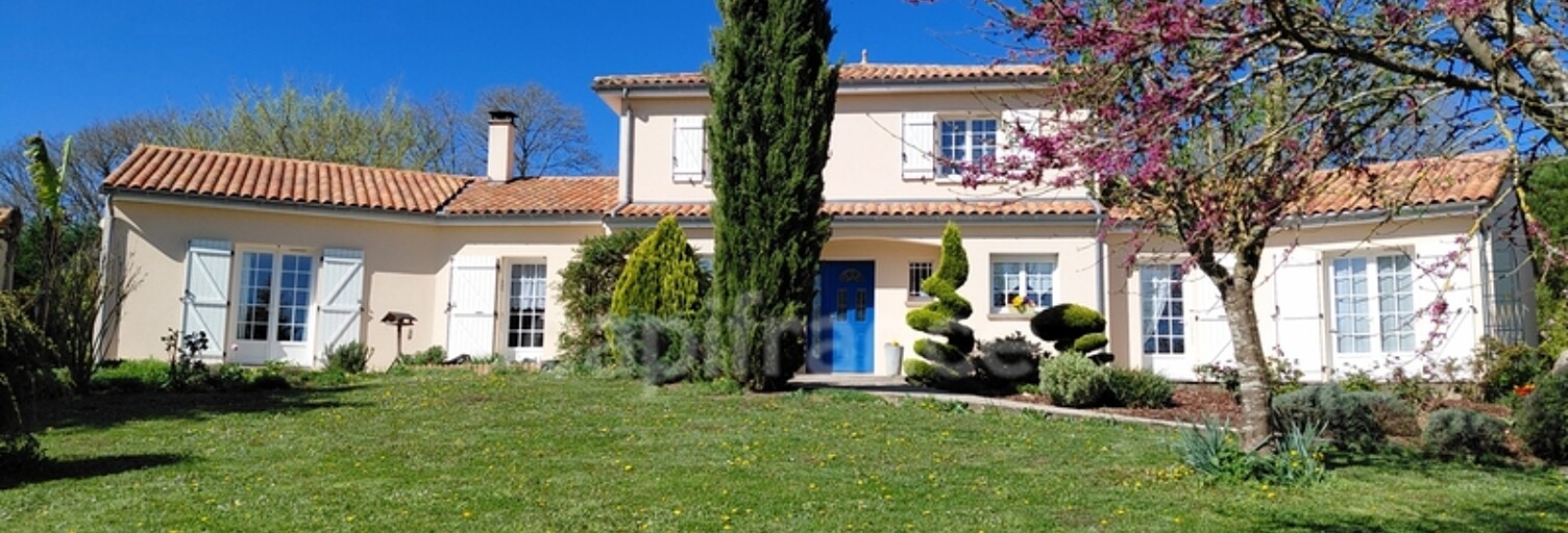 Maison 8 Pièces 295 m² à vendre à Valdivienne (86300)