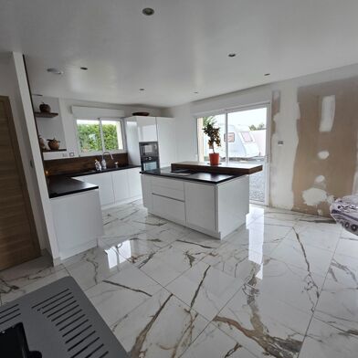 Maison 4 pièces 270000 €