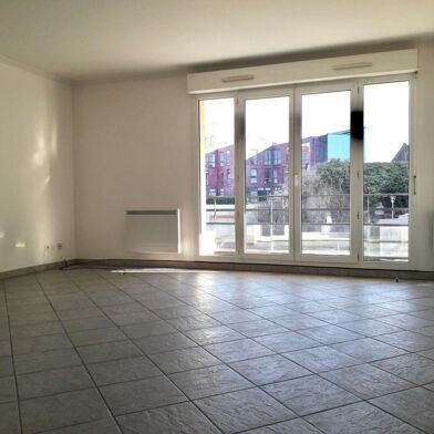 Appartement 3 pièces 720 €