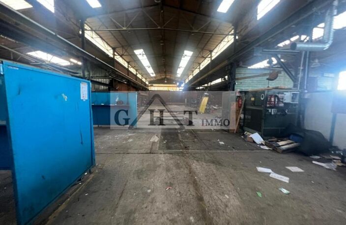 3800 M² ENTREPOT BUREAUX A LOUER A MEAUX — photo 2