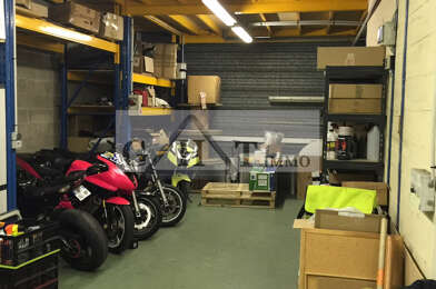 Local industriel  450000 €