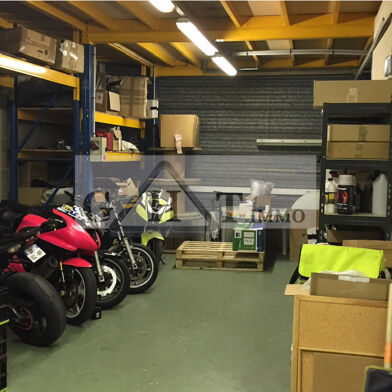 Local industriel  450000 €