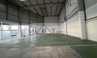 Local industriel  505 m² à louer à Cormeilles-en-Parisis (95240)