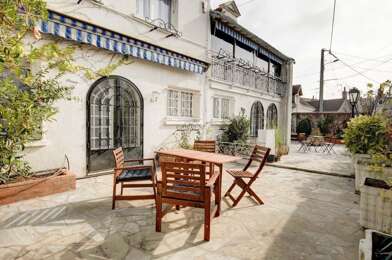 Immeuble  294000 €