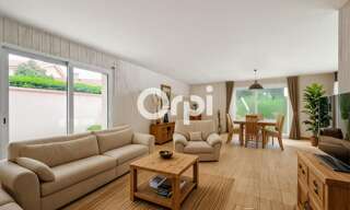Maison 5 Pièces 183 m² à vendre à Chazelles-sur-Lyon (42140)