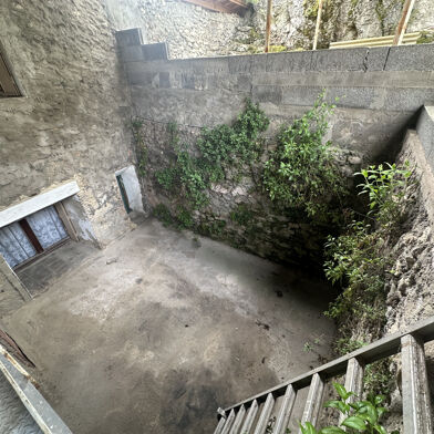 Maison 8 pièces 140000 €